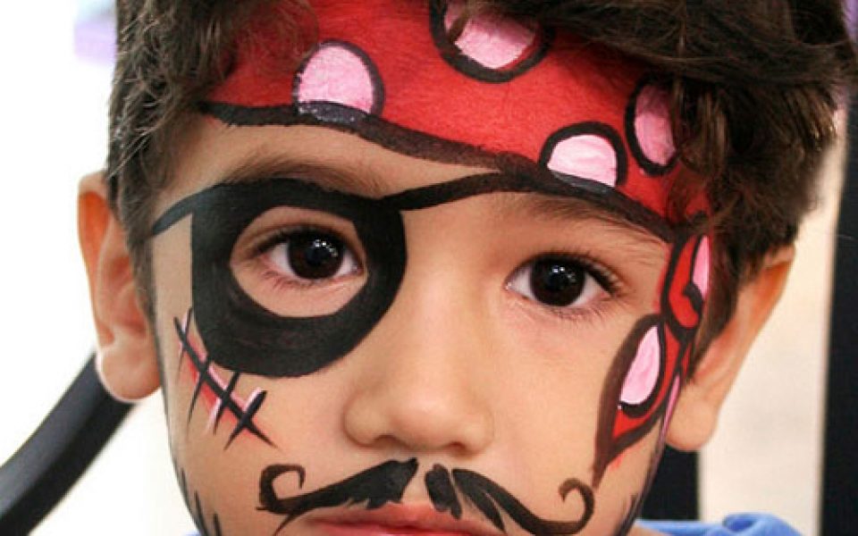 maquillaje de pirata para niños sencillo