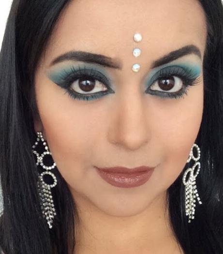 maquillaje arabe azul