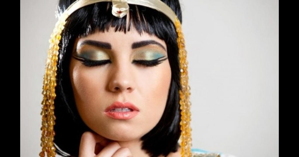 maquillaje cleopatra